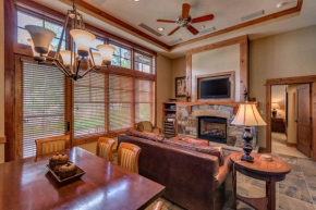 Catamount Lodge 103 by East West Hospitality Truckee